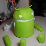 Imagem relacionada a Todo mundo quer um Android Plush Bag