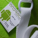 Imagem relacionada a Todo mundo quer um Android Plush Bag