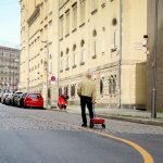 Imagem relacionada a Homem cria engarrafamento no Google Maps usando 99 telefones celulares