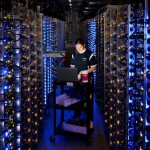 Imagem relacionada a Google libera tour vitual por um de seus data centers