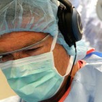 Imagem relacionada a Médico transmite cirurgia pelo Google Glass