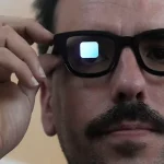 Imagem relacionada a Com Android XR e IA, novos óculos do Google exibem informações direto nas lentes