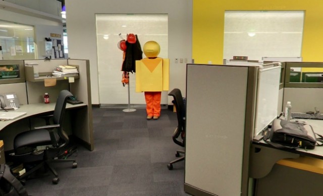 Imagem relacionada a Stormtrooper e 'plano secreto' aparecem em data center do Google