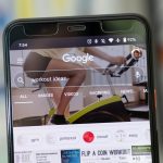 Imagem relacionada a Google testa pesquisas com imagens em background