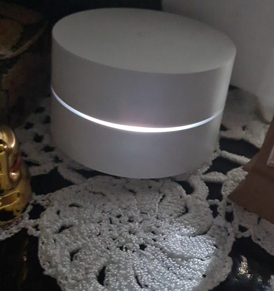 Imagem relacionada a Review do Google WiFi: o roteador do Google vale a pena?