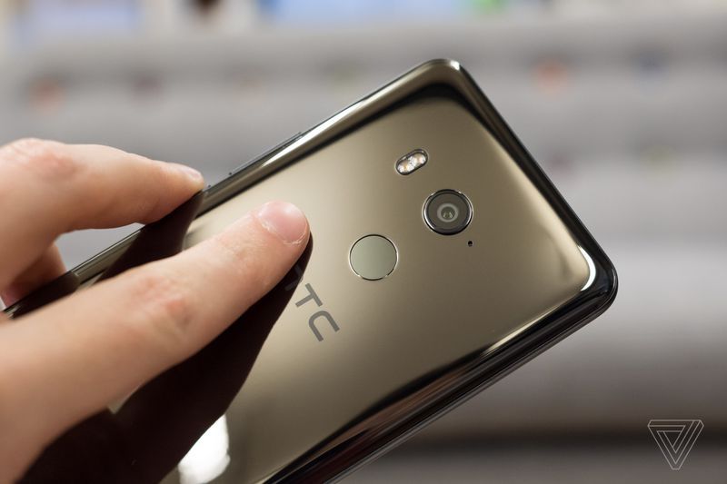 Imagem relacionada a HTC U11 Plus foi avaliado para ser o Google Pixel 2 XL