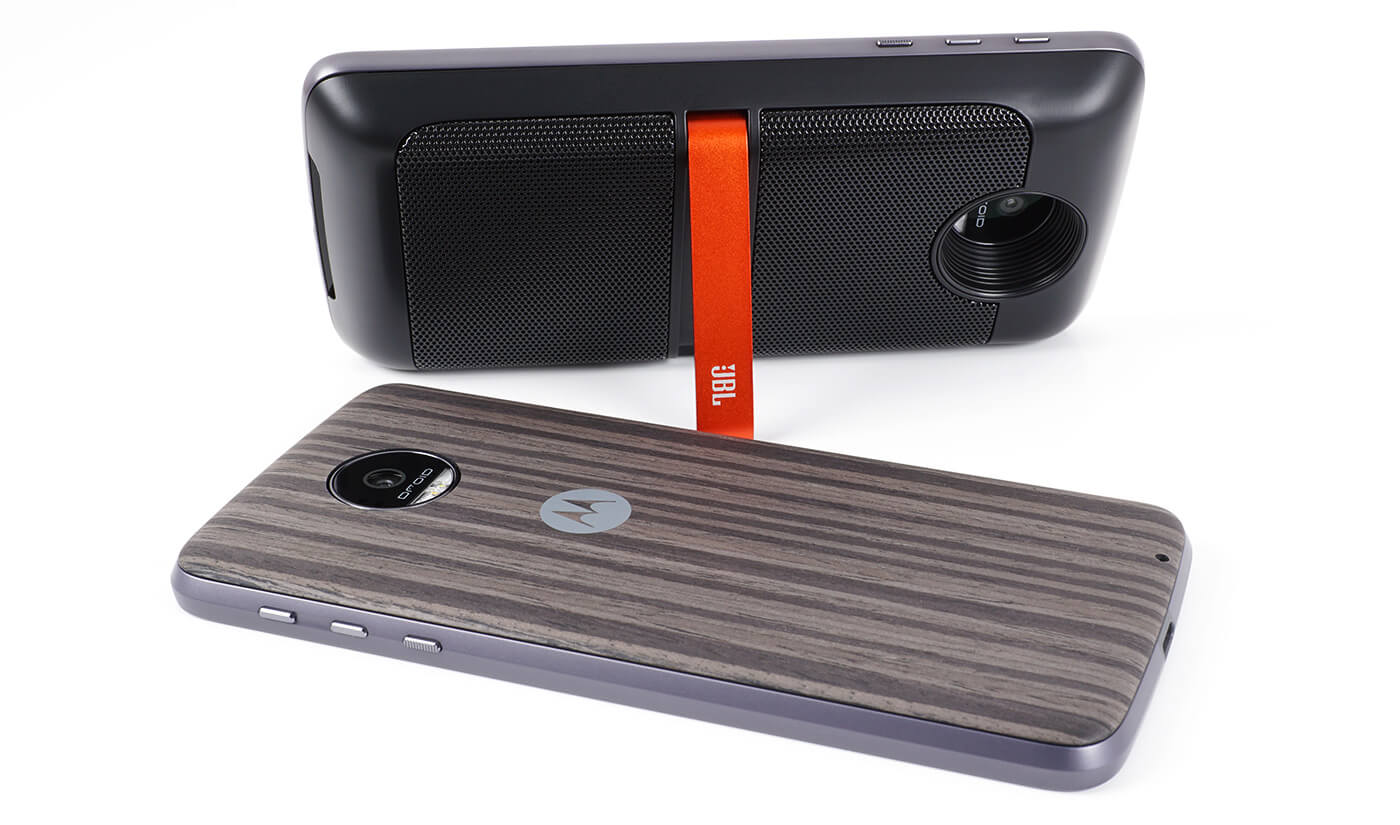 moto-z-jbl-snap
