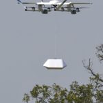 Imagem relacionada a Fotos mostram drone do Google entregando burritos