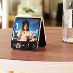 Imagem relacionada a Galaxy Z Flip 5 terá apps do Google em sua tela externa