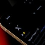 Imagem relacionada a Elon Musk quer trocar marca do Twitter, mas esbarra em obstáculo inesperado